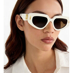 NWT Loewe LW40160I-25E-51 Ivory 51mm Sunglasses